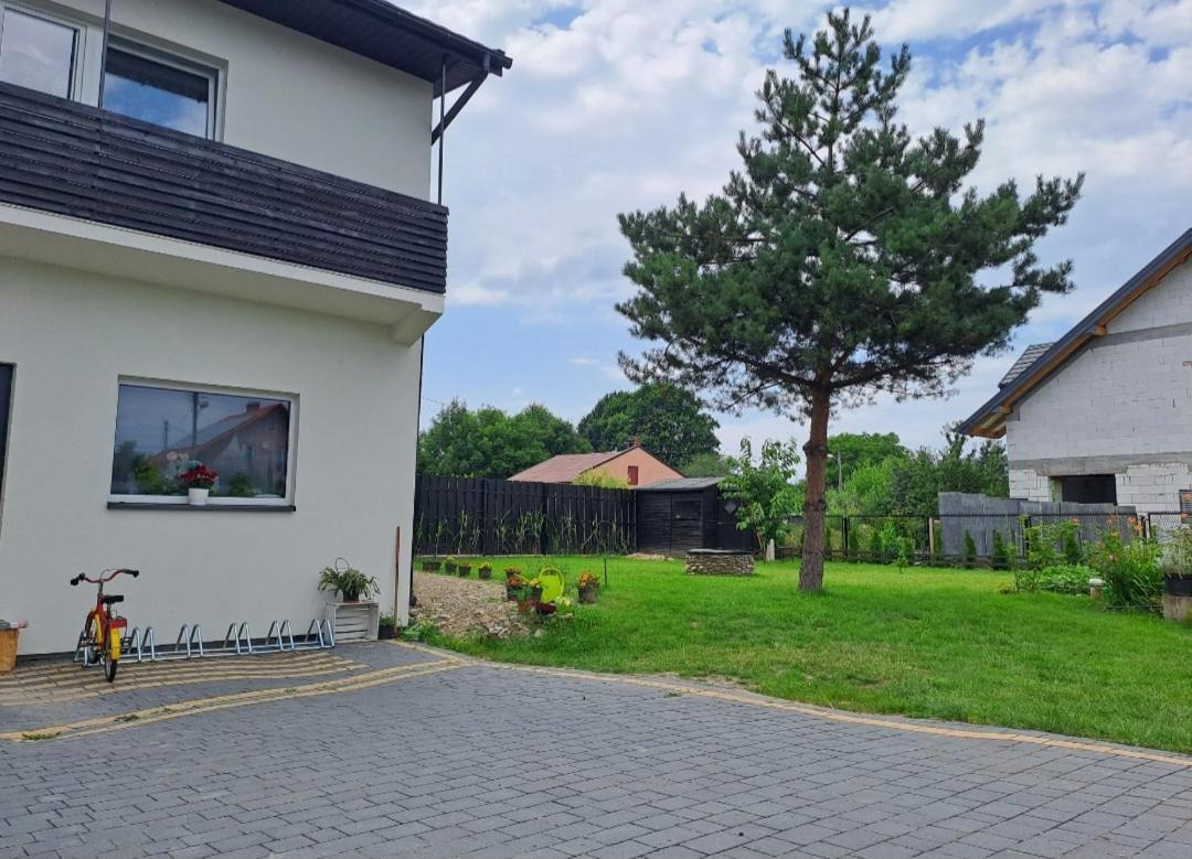 Pokoje Goscinne U Marysi 新松奇 外观 照片